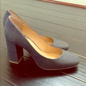 Subtle Sparkle Pumps!